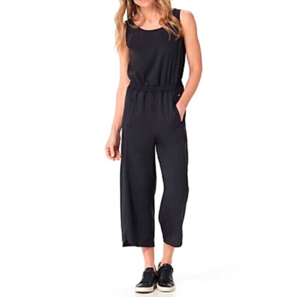 NWOT Zuda Sleeveless CurvedHem Cropped Jumpsuit Romper Women S Vietnam Polyester
